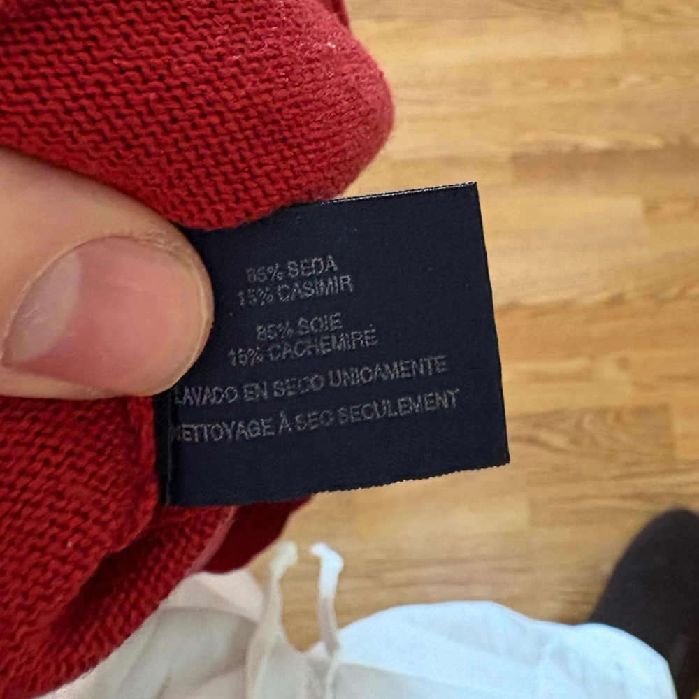 Vintage Cashmere & Silk Thin Red Sweater Shirt - Picture 6 of 7